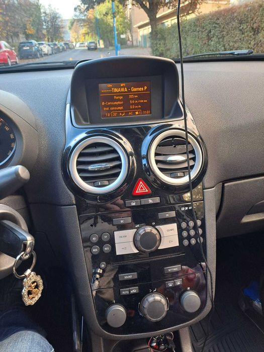 Opel Corsa D 2011