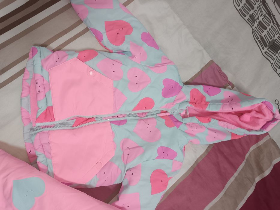 Vând set de geacă cu pantaloni de sky