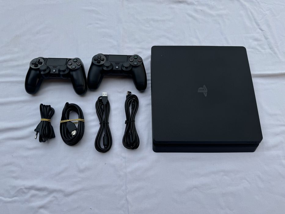 Playstation 4 Slim 500gb hotira