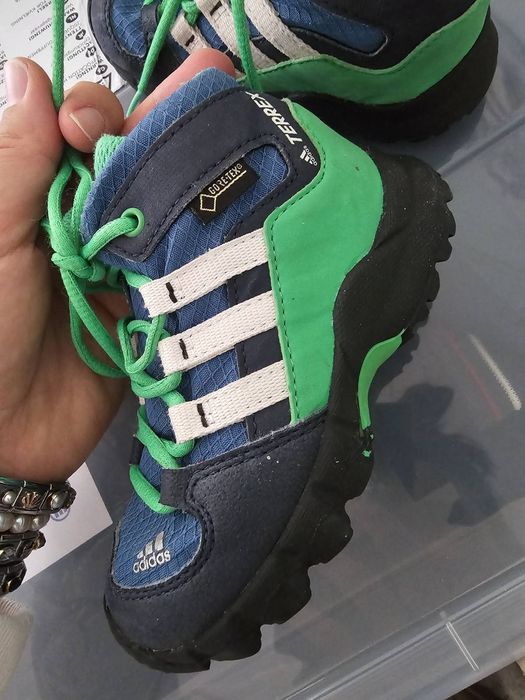 Бебешки обувки adidas Terrex GORE-TEX 21ви номер/13.5см и полар