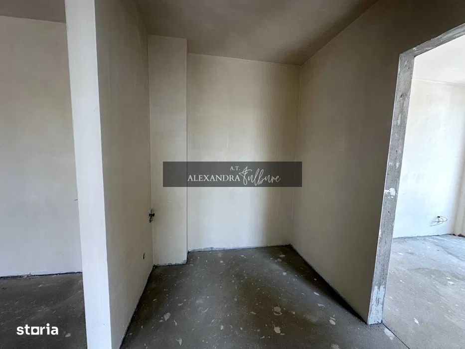 Apartament spatios | 2 camere | parcare | Campina