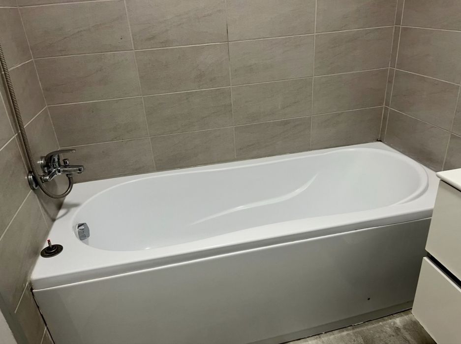 Vand apartament 2 camere Tomis Plus Mega Image