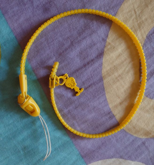 Аксесоар за телефон или бадж Tweety Bird