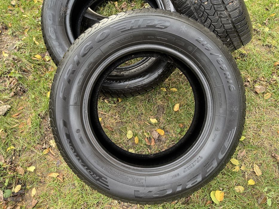 Set 4 anvelope cauciucuri iarna 215/65R16 Debica DOT 2021