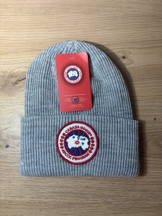 Caciula Canada Goose Gri