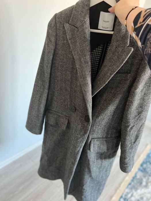 Пальто манго осень