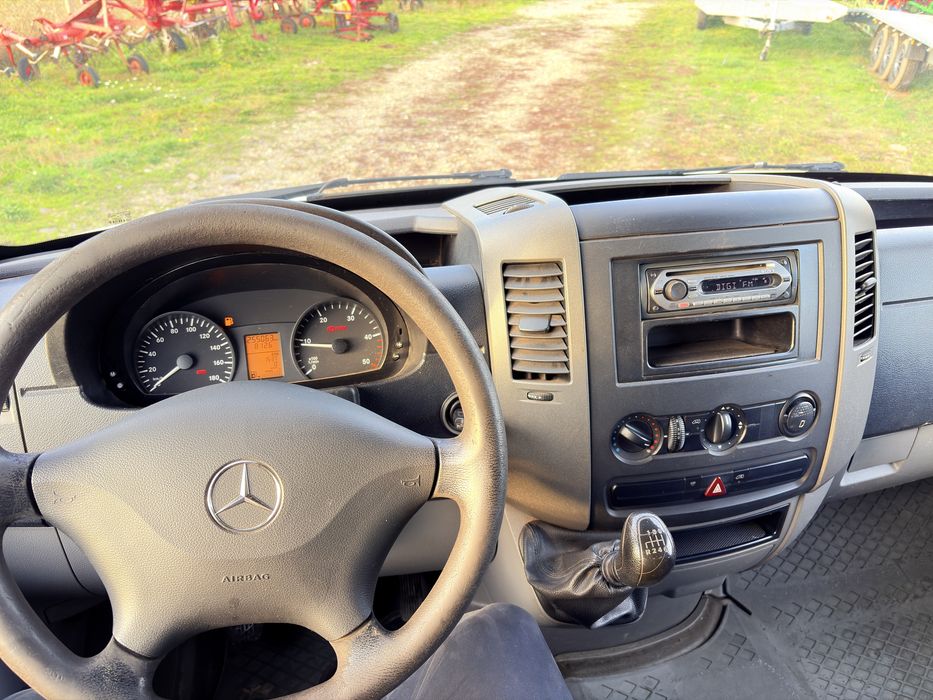Mercedes Sprinter 311 cu bena, lada, platforma cu obloane 2.2 CDI, 110