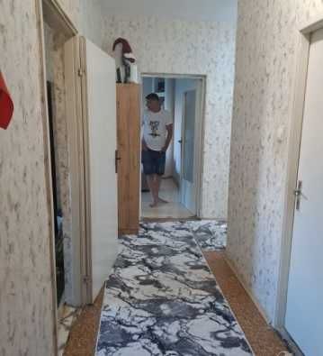 Продава се Тристаен апартамент в Пловдив, Остромила - 95 кв.м за 1574 €/кв.м - Снимка #3