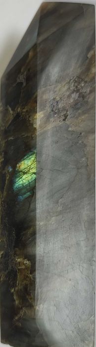 Башня из камня ЛАБРАДОРИТ - прекрасный подарок