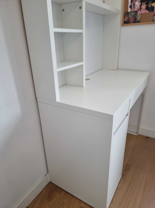 Birou Micke Ikea alb cu unitate suplimentara inalta + Scaun VIMUND