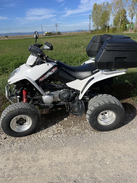 Kymco maxxer 300
