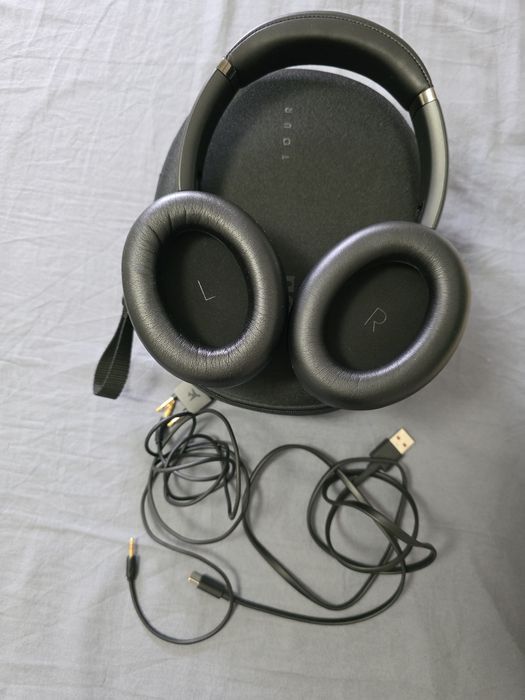Casti JBL TOUR M 2