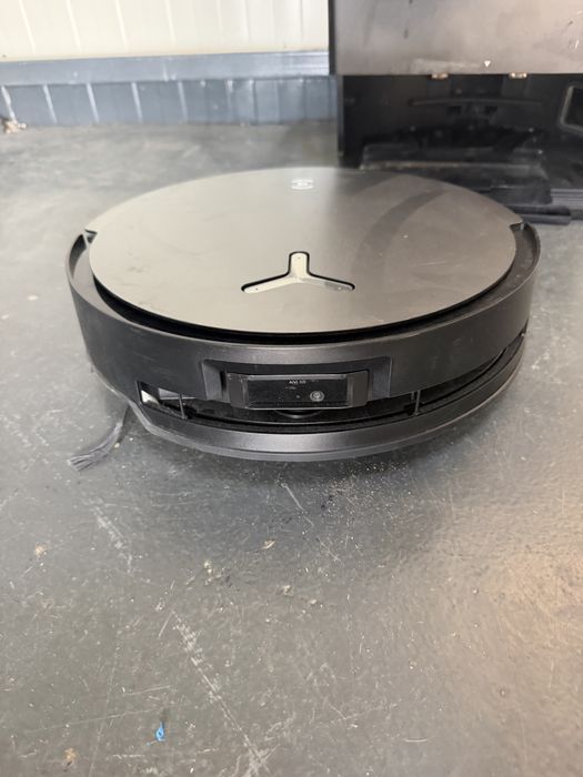 Aspirator robot Ecovacs Deebot X8
