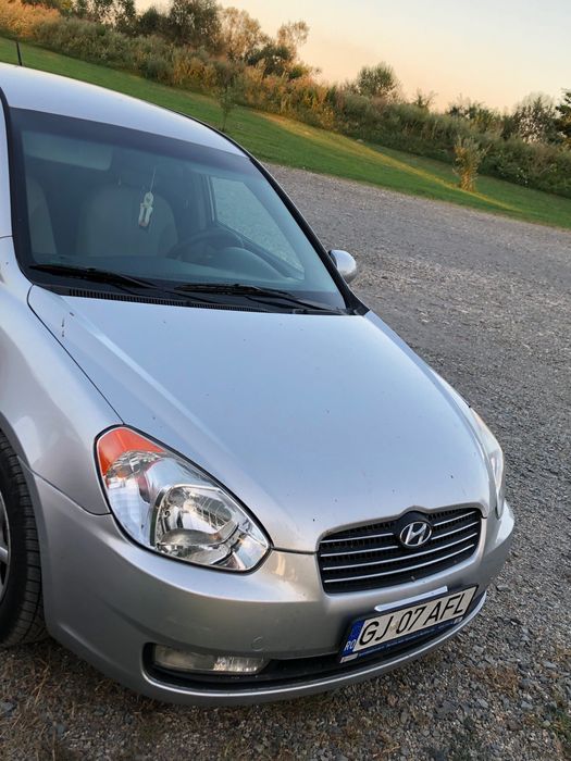 Hyundai accent 1.5 diesel Targu Jiu • OLX.ro