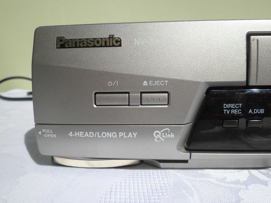 Toshiba V728G & Panasonic NV-SJ 410 видео плейъри