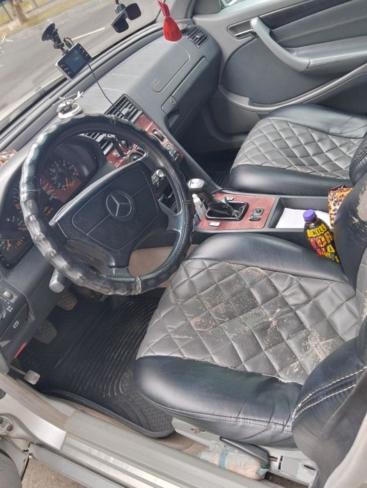 Продам Мерседес Бенц С180