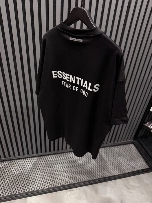 Продавам тениски топ модели и качектво