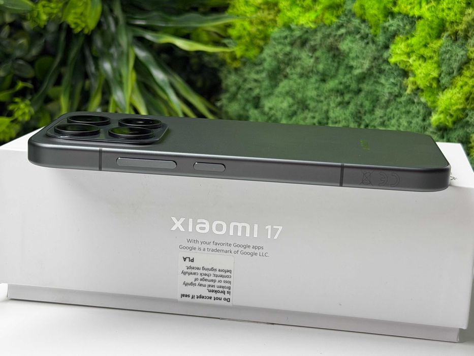 ! КаТо НоВ ! Xiaomi 17 256GB Black 1г Гаранция