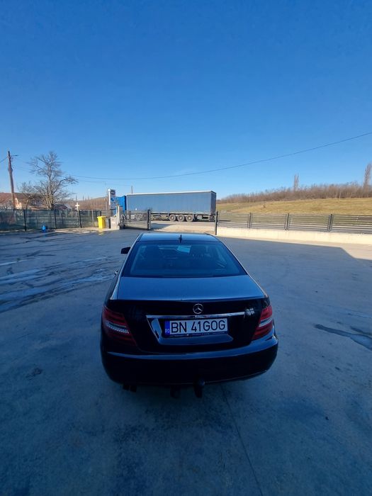 De vânzare  Mercedes C200