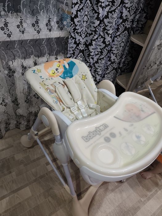 Стульчик для кормления