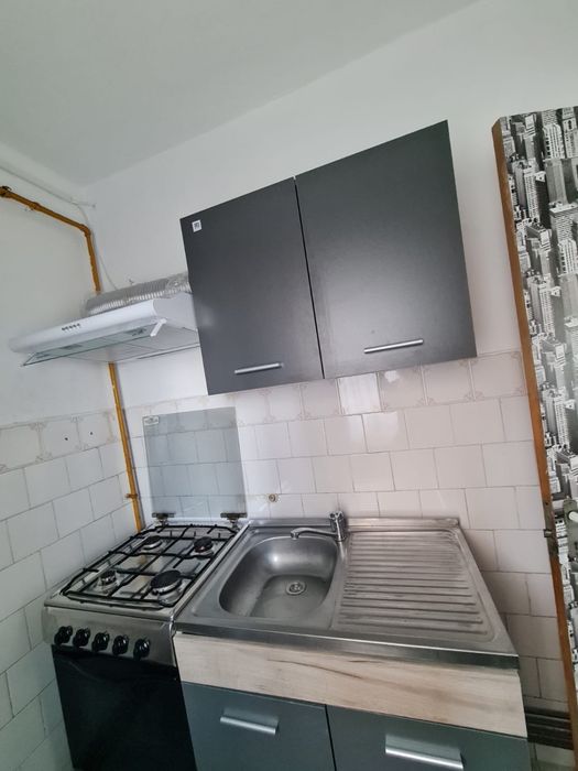 Garsoniera de vanzate