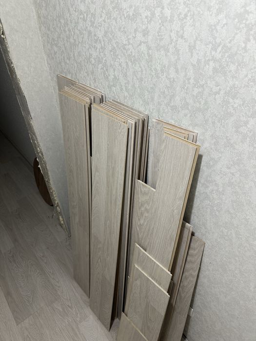 Ламинат новый 4кв метра 2000тг