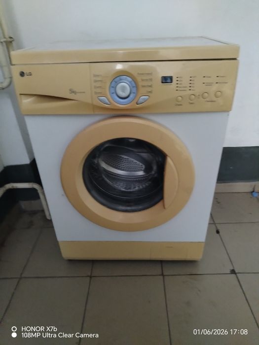 Продам стиралку LG рабочий.