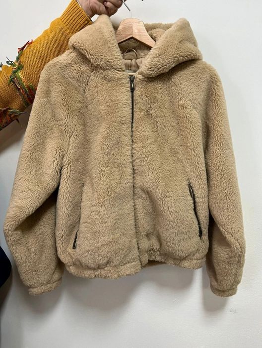 Geaca - blanita artificiala