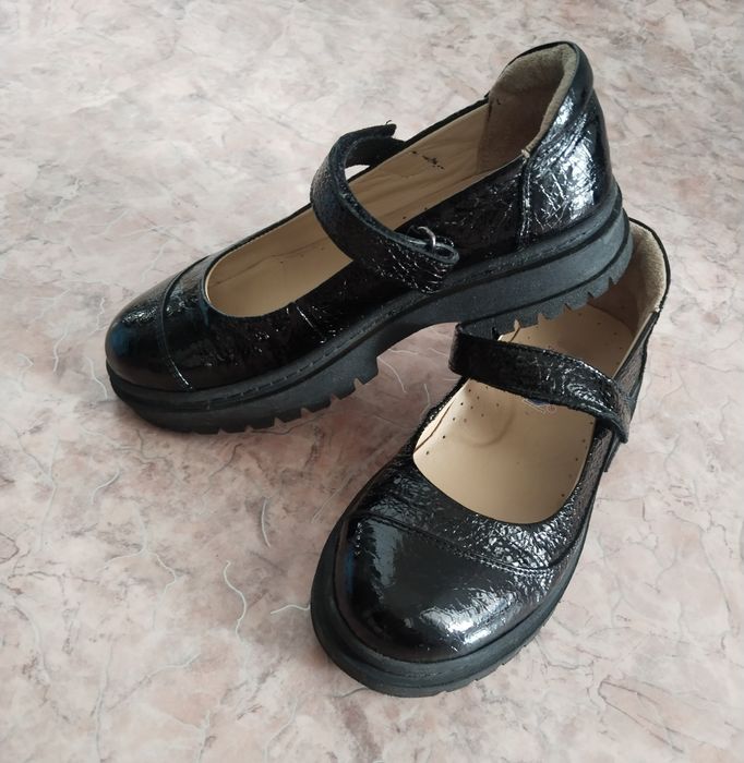 Туфли на девочку