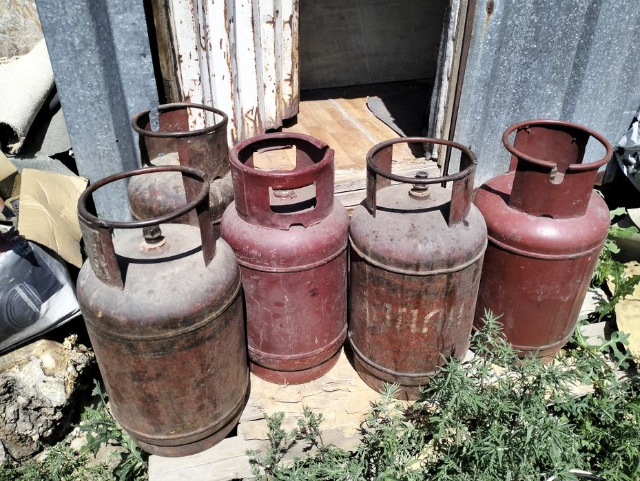 Продам газовый баллон 5 шт