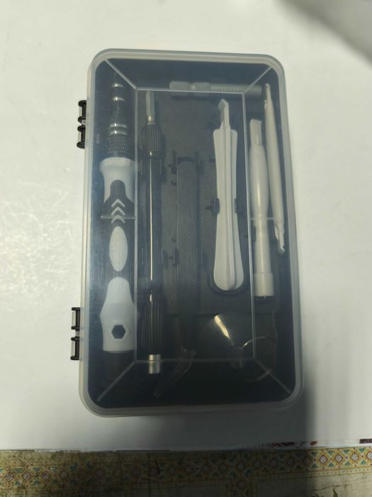 Set surubelnite de precizie cu biti 115 in 1