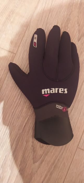 Перчатки для подводной охоты