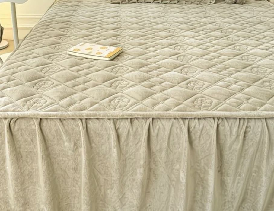 Покрывало на кровать 150/200