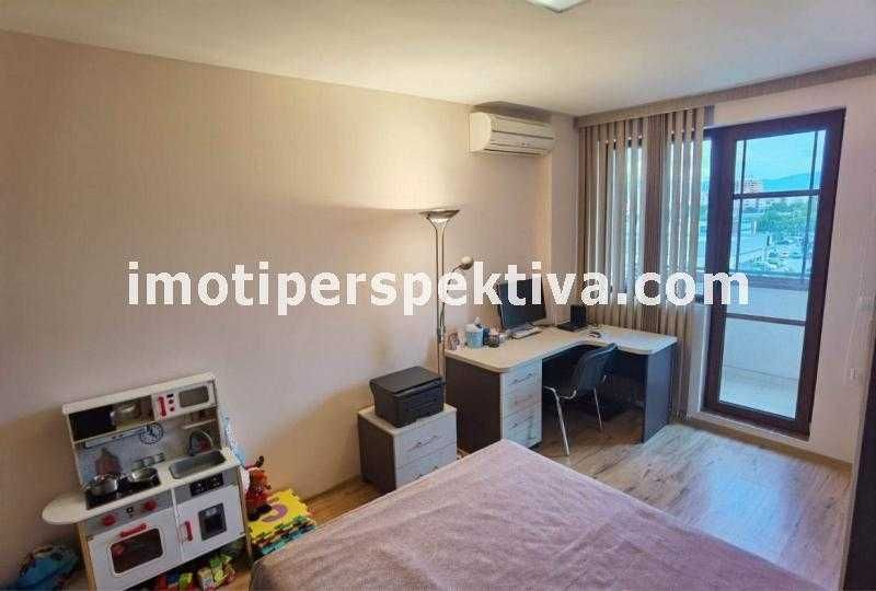 Продава се Тристаен апартамент в Пловдив, Тракия - 110 кв.м за 1888 €/кв.м - Снимка #8