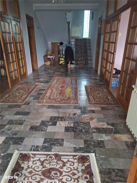 Vila S+P+1+M- Islaz, 8 camere, Suprafata teren 971 mp, Suprafata const