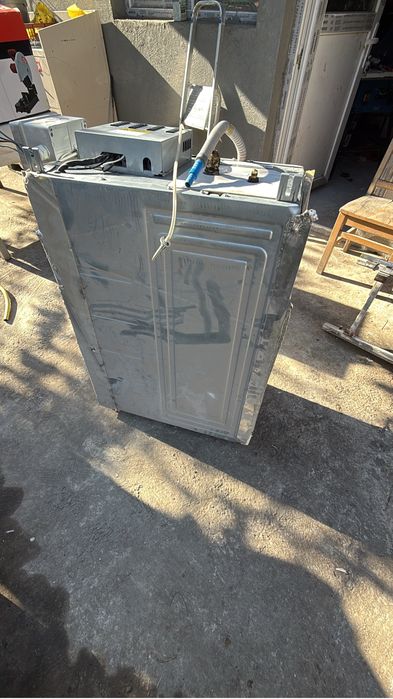 Vând aer condiționat Tadiran ANG-543H – 54.000 BTU / 15,8 kW