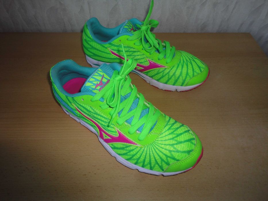 N39 Mizuno/дамски маратонки