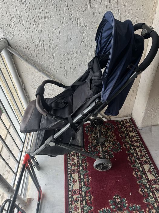 Продам коляску прогулочную