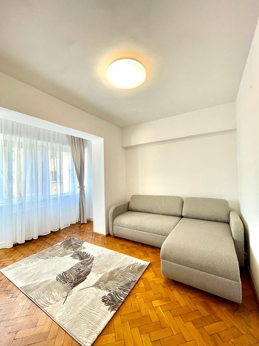 Apartament 3 camere Centrul Civic
