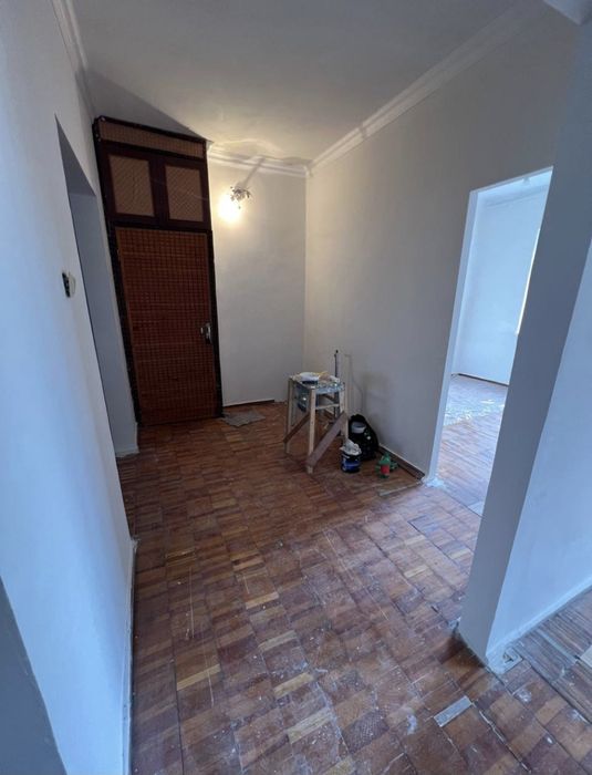 Продаётся на А.Югнаки 3ком