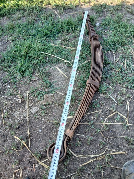 Продам рессоры на