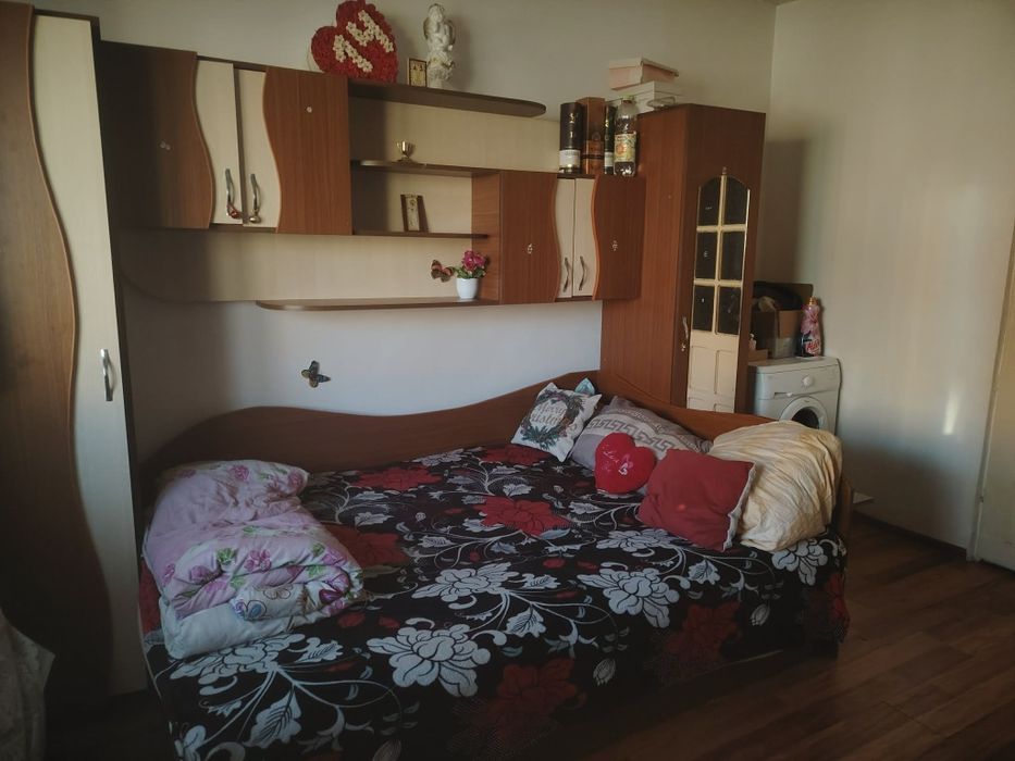 Garsoniera de vanzare