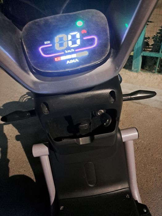 Скутер Aima Cool collar pro