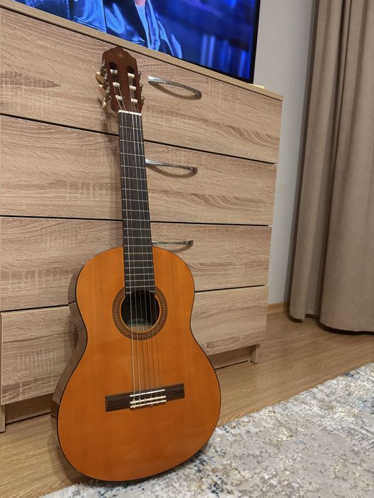 Гитара Yamaha CGS102A