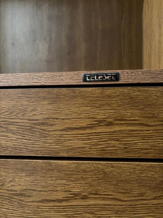 Продам прихожую б/у