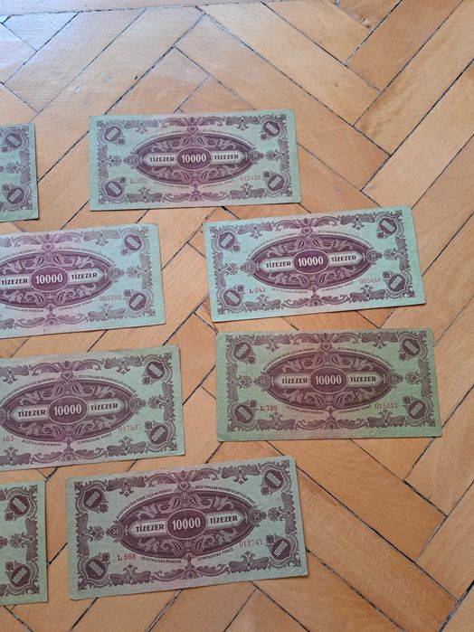 10 Bancnote 10000 Pengo