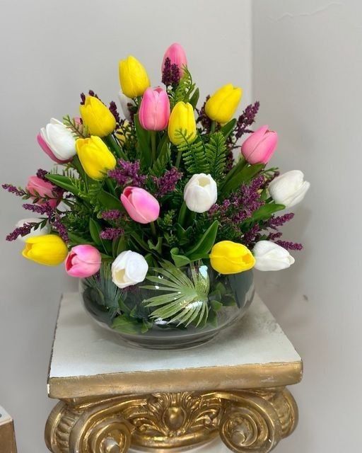 Trenddagi kapalakli buket gul