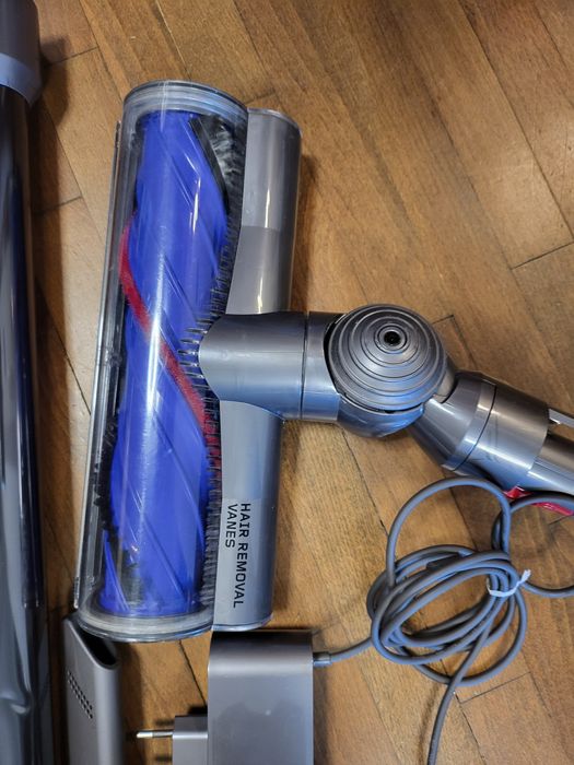 Акумулаторна безжична Прахосмукачка Dyson V8 Advanced