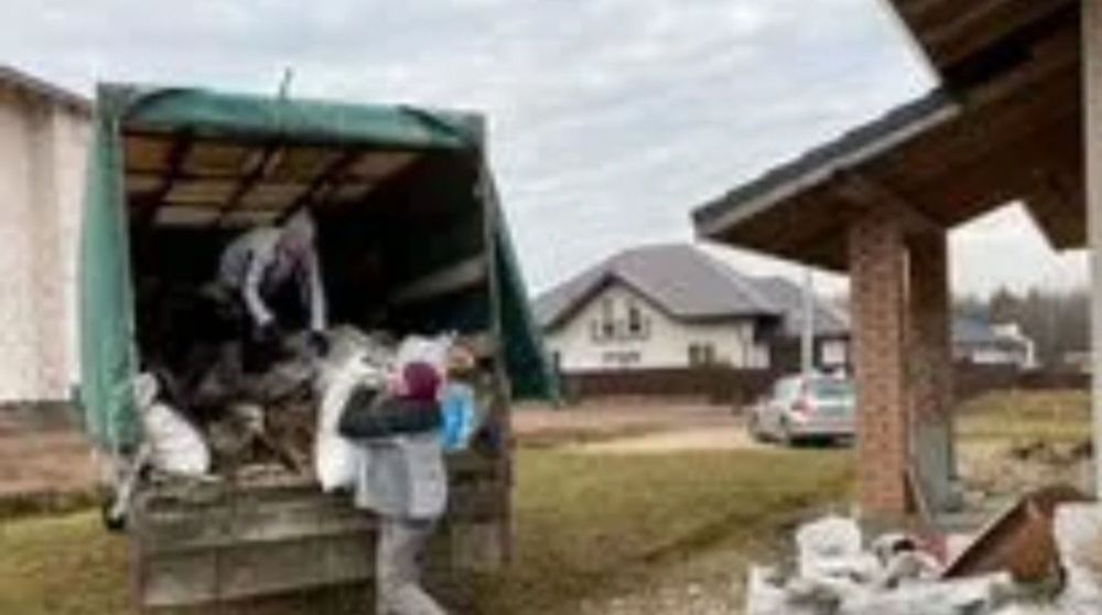 Уборка территорий, копка ям