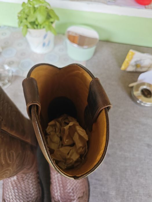 каубойки ботуши ,